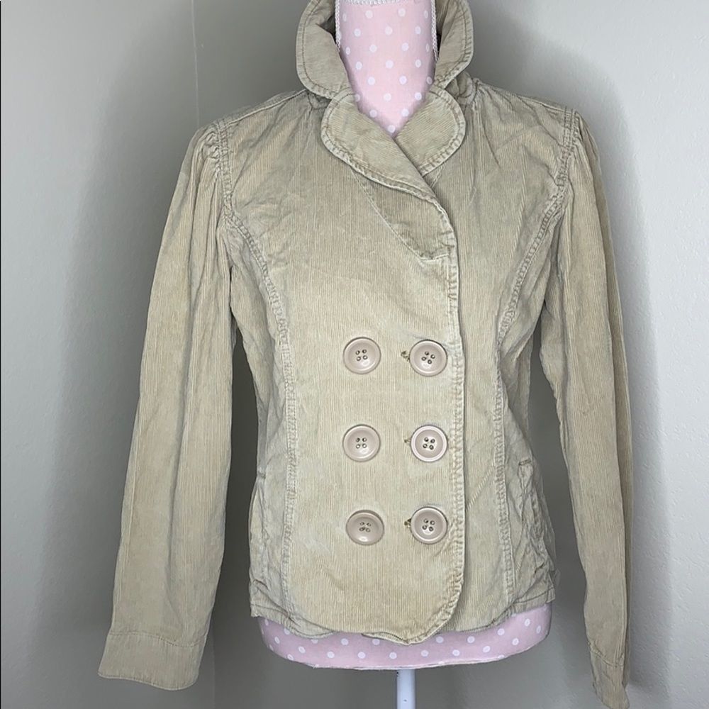 Levi’s | Corduroy Jacket Fitted Style